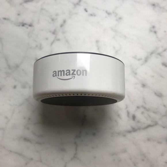 amazon echo rs03qr